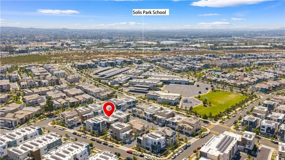 126 Baluster Irvine, CA 92618