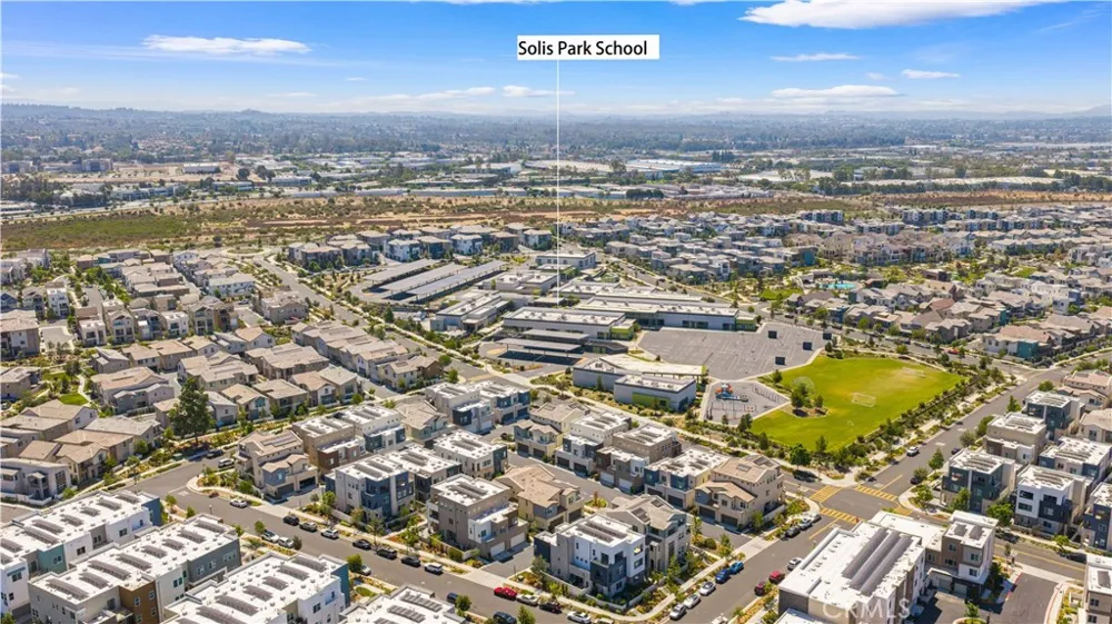 126 Baluster Irvine, CA 92618