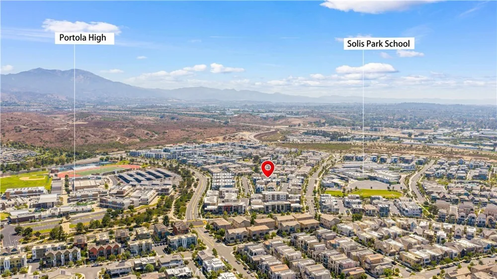 126 Baluster Irvine, CA 92618