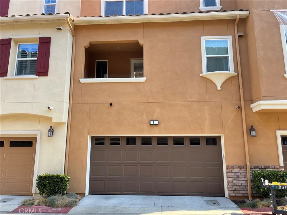 31 Aliso Ridge Mission Viejo, CA 92691