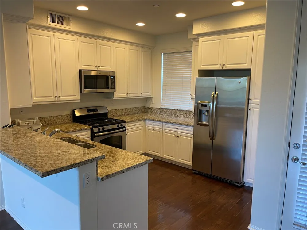 31 Aliso Ridge Mission Viejo, CA 92691
