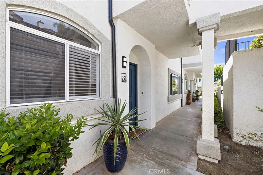 30902 Clubhouse #25C Laguna Niguel, CA 92677