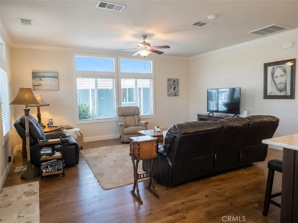 237 Albatross Fountain Valley, CA 92708
