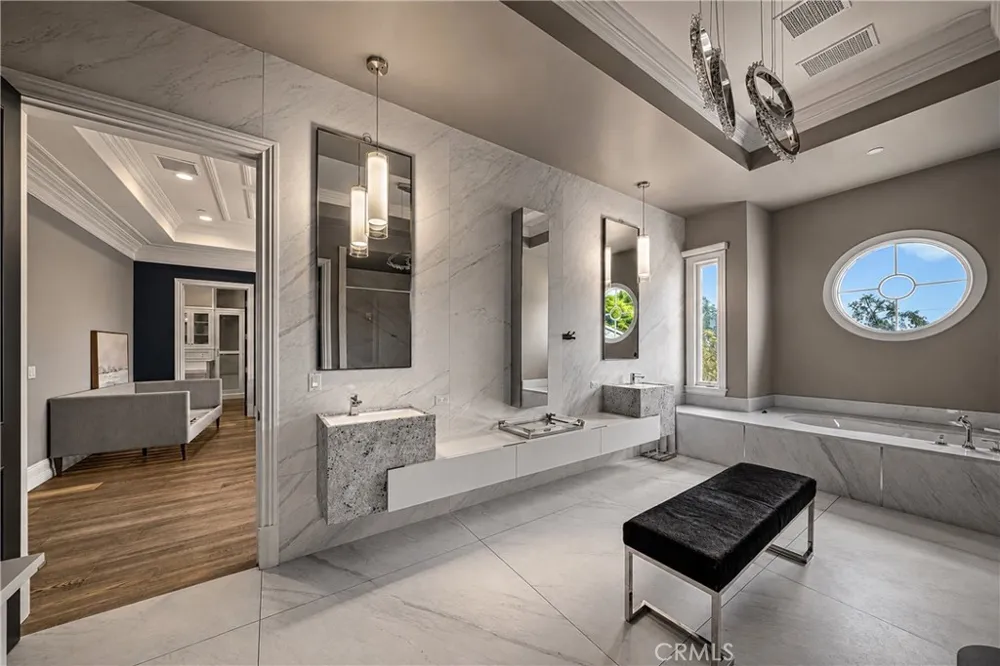1020 Hampton Arcadia, CA 91006