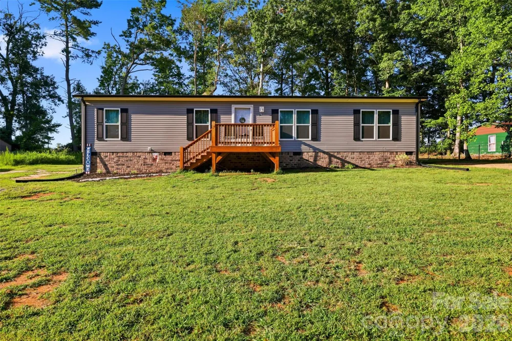 947 Jay Burke Road Taylorsville, NC 28681