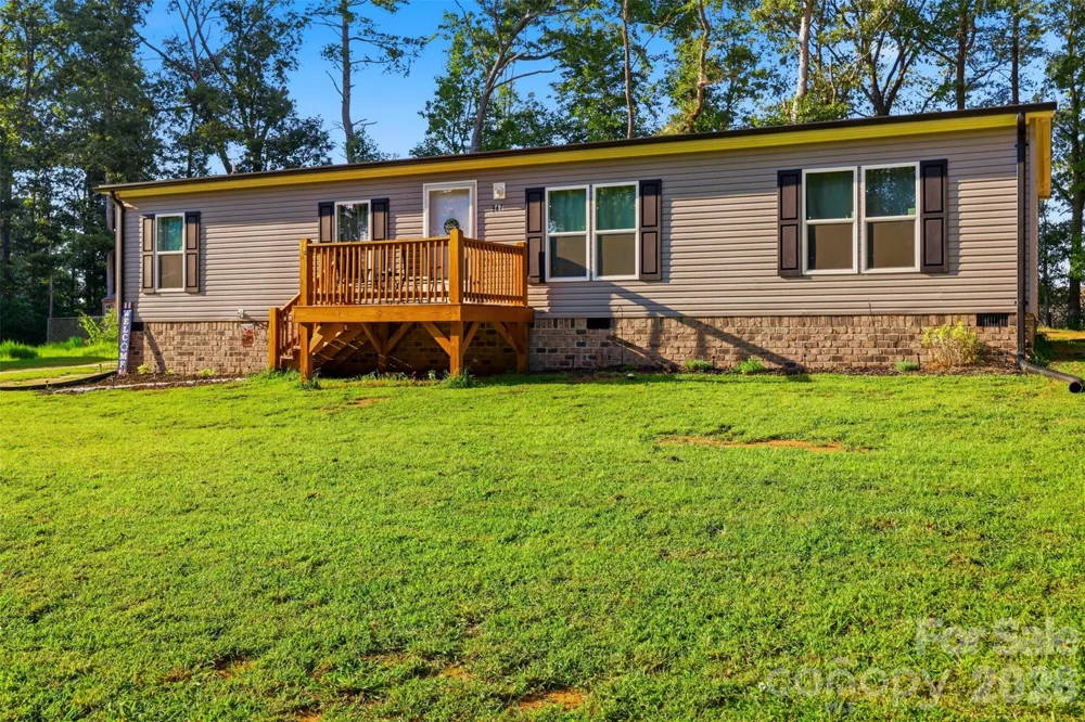 947 Jay Burke Road Taylorsville, NC 28681