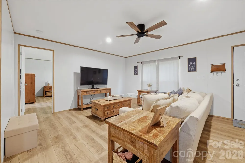 947 Jay Burke Road Taylorsville, NC 28681