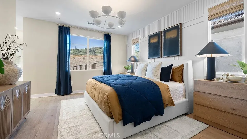 2028 Pyrenes Place Santa Paula, CA 93060