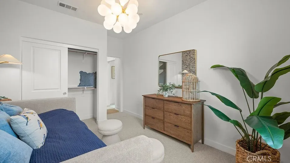2028 Pyrenes Place Santa Paula, CA 93060