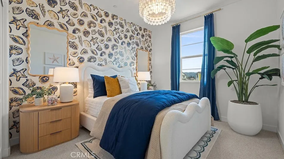 2028 Pyrenes Place Santa Paula, CA 93060