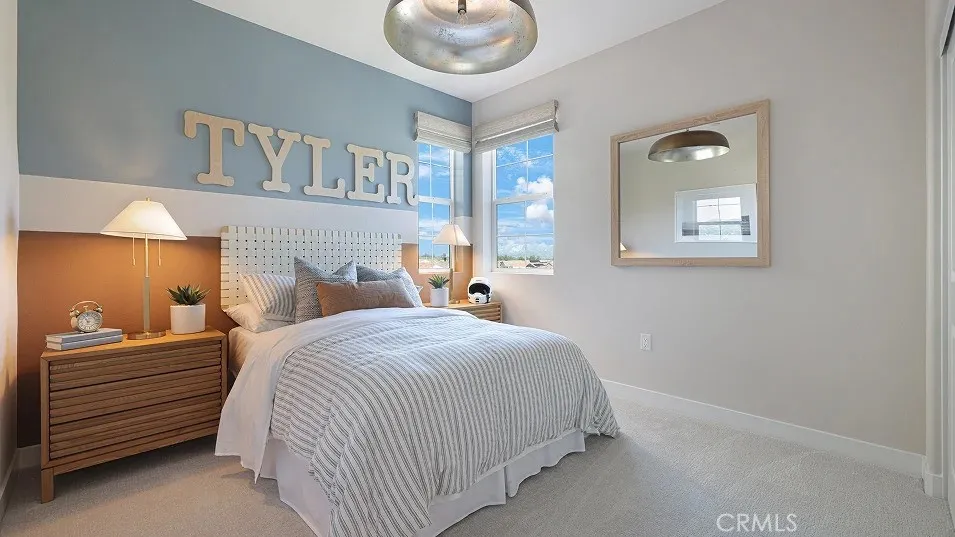 2207 Aneto Way Santa Paula, CA 93060