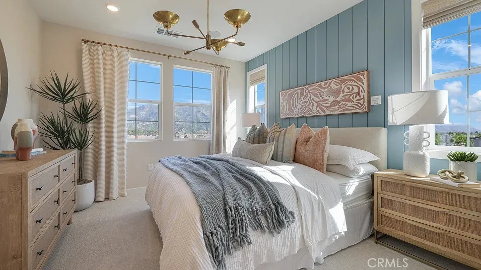 2207 Aneto Way Santa Paula, CA 93060