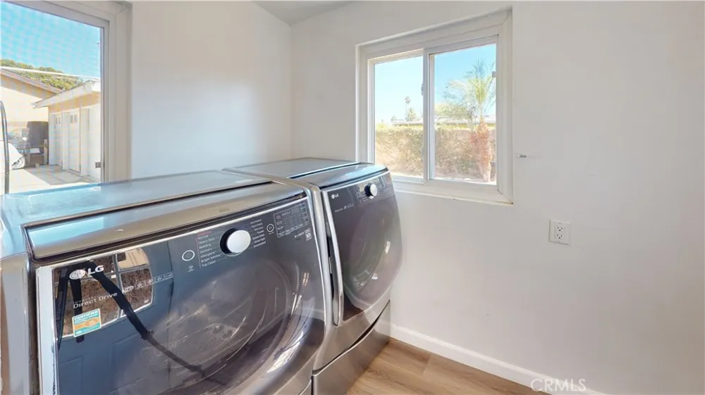 8172 20th Street #3 Westminster, CA 92683
