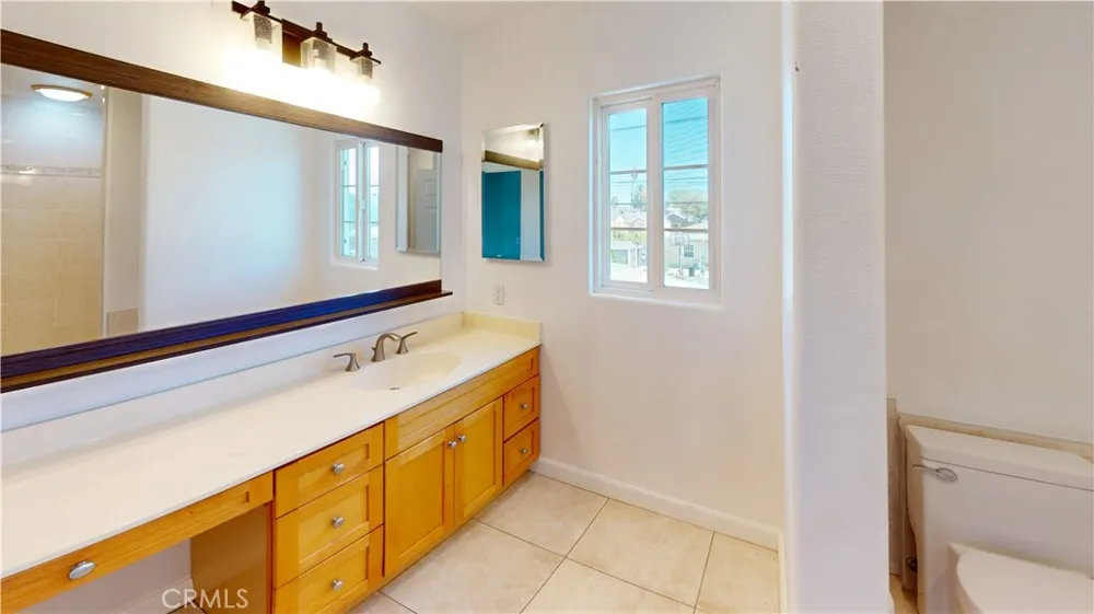 8172 20th Street #3 Westminster, CA 92683