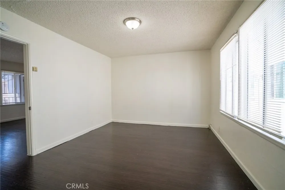 1425 Cedar Avenue Long Beach, CA 90813
