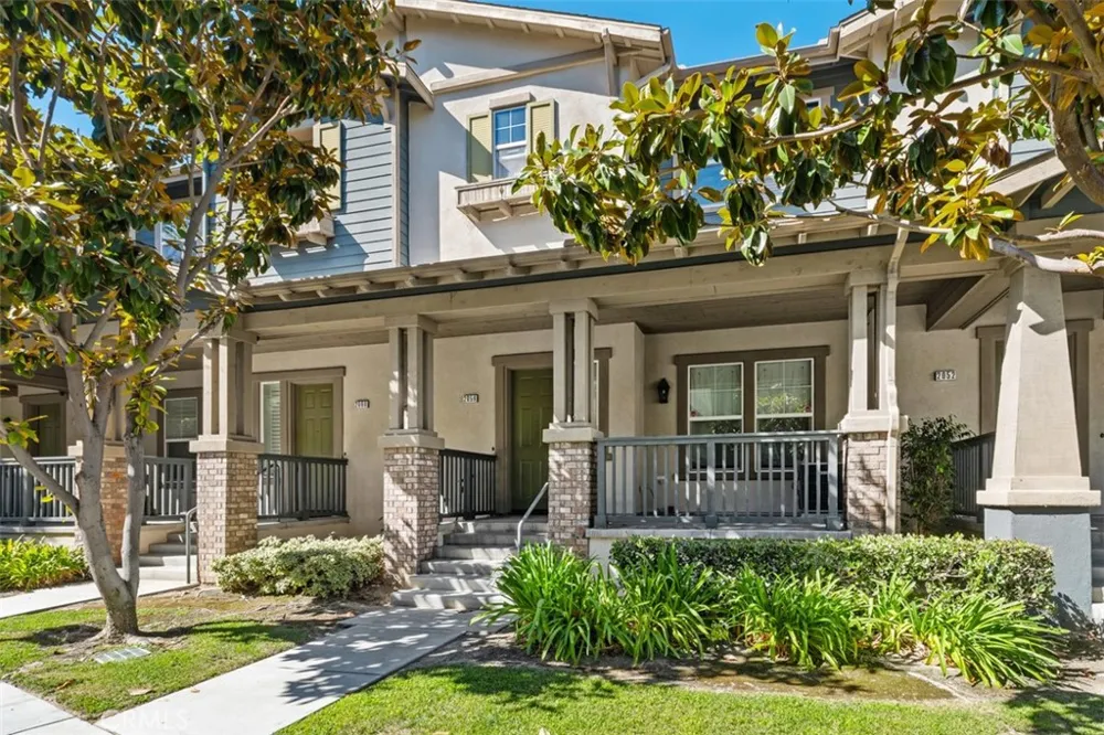 2056 Owens Fullerton, CA 92833