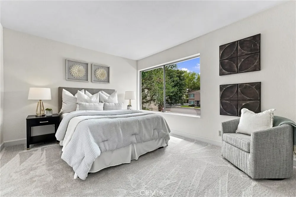 8437 El Arroyo Huntington Beach, CA 92647