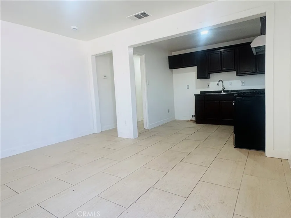 296 Allen #2 San Bernardino, CA 92408