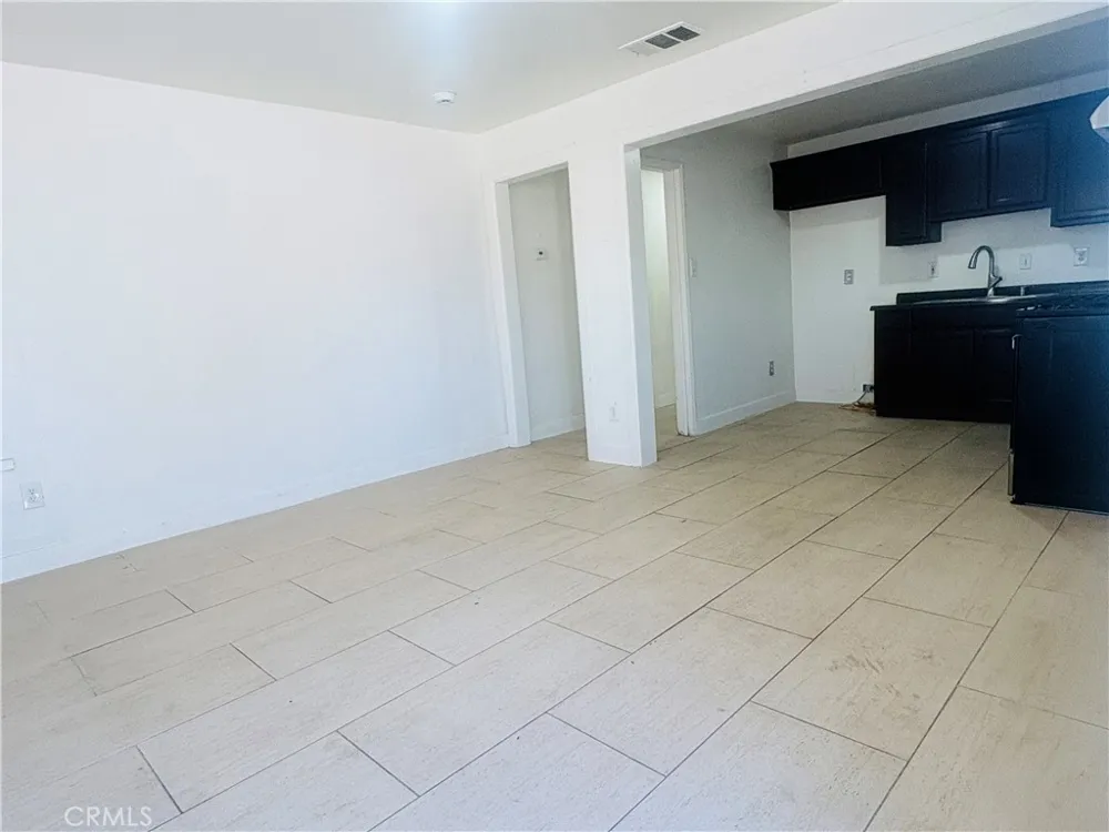 296 Allen #2 San Bernardino, CA 92408
