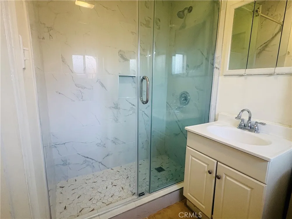 296 Allen #2 San Bernardino, CA 92408