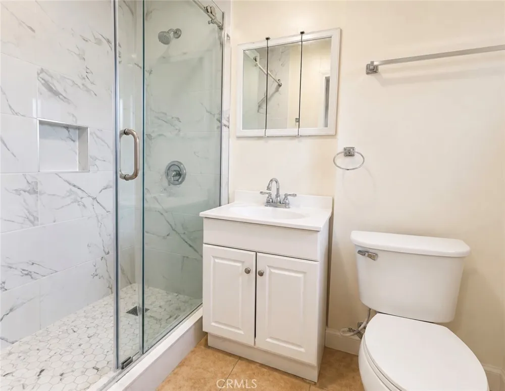 296 Allen #2 San Bernardino, CA 92408