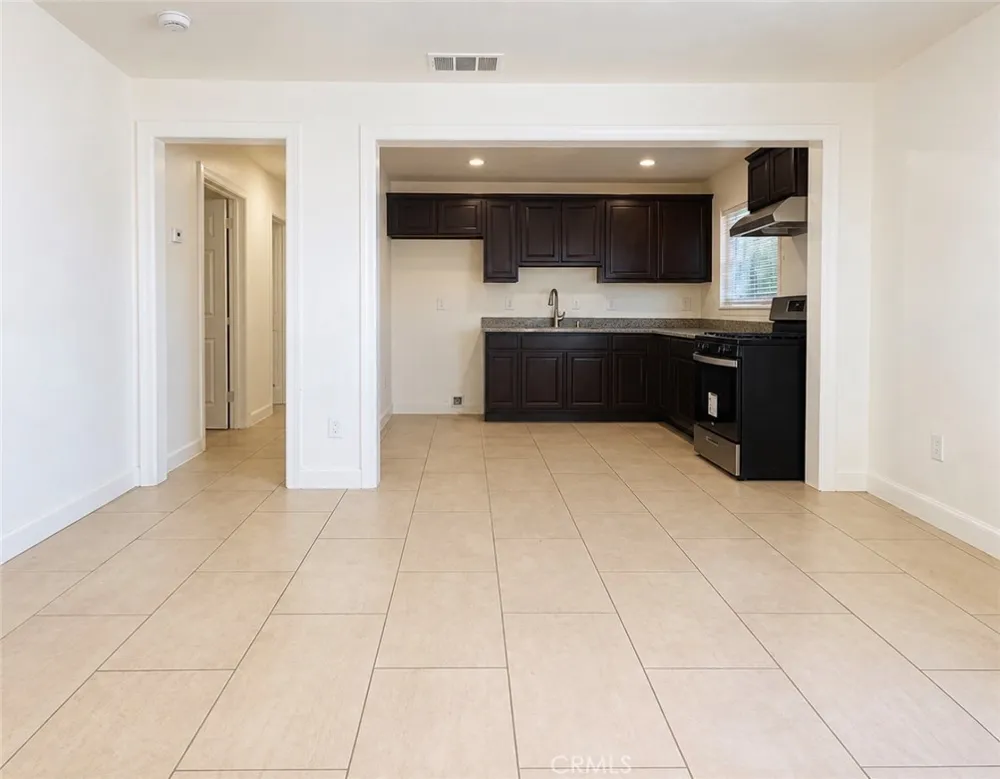 296 Allen #2 San Bernardino, CA 92408