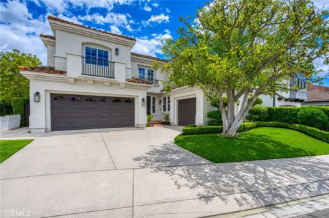 30 Eisenhower Lane Lane