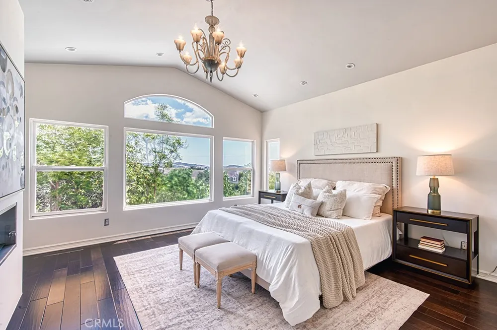 30 Eisenhower Lane Lane Coto de Caza, CA 92679