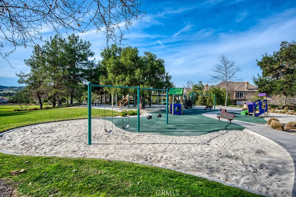 30 Eisenhower Lane Lane Coto de Caza, CA 92679