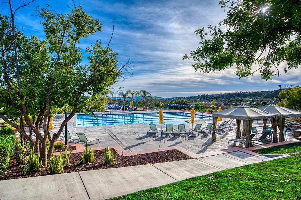 30 Eisenhower Lane Lane Coto de Caza, CA 92679
