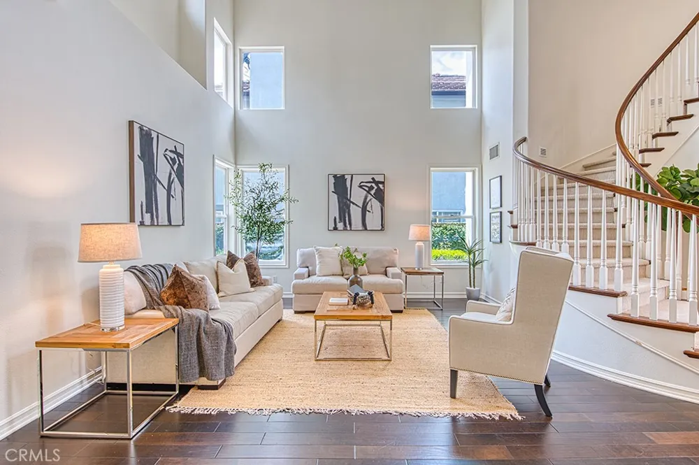 30 Eisenhower Lane Lane Coto de Caza, CA 92679