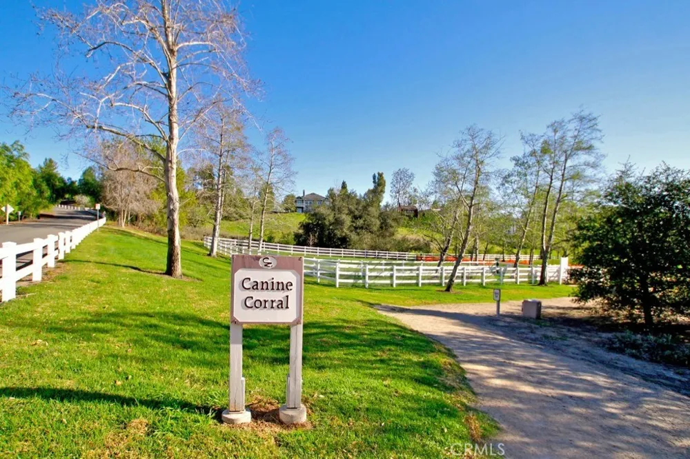 30 Eisenhower Lane Lane Coto de Caza, CA 92679