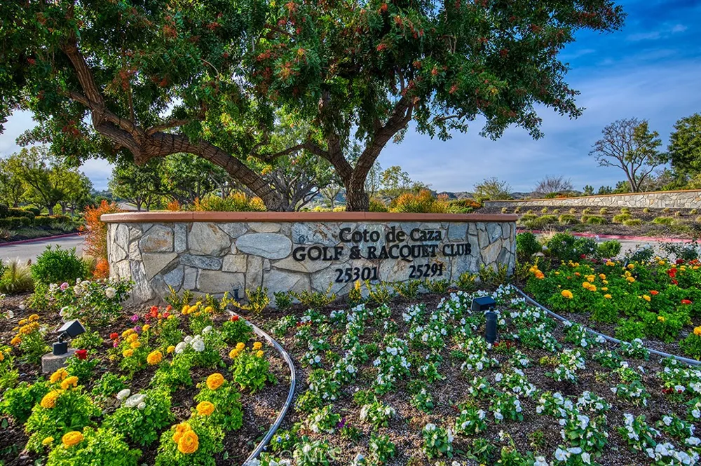 30 Eisenhower Lane Lane Coto de Caza, CA 92679