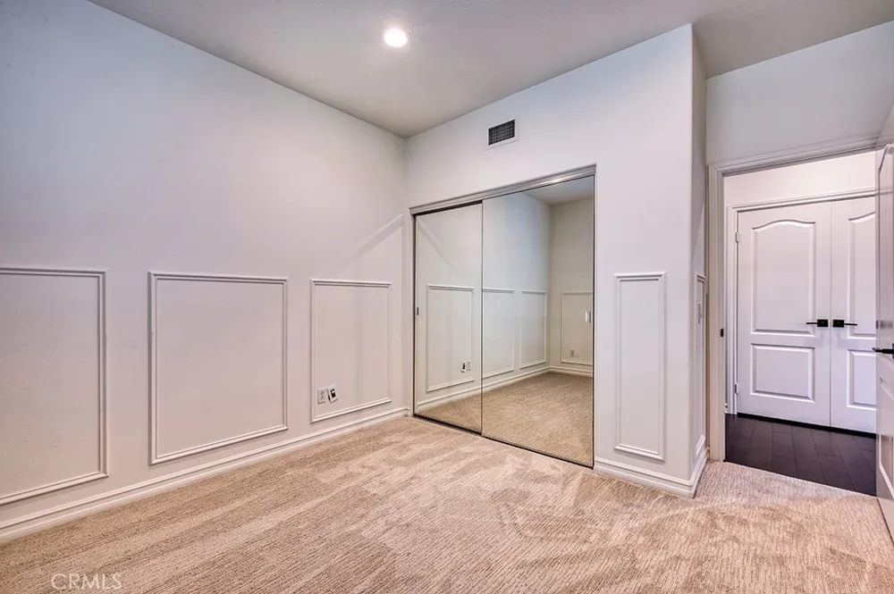 30 Eisenhower Lane Lane Coto de Caza, CA 92679
