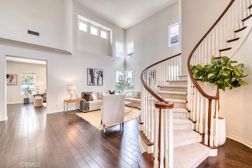 30 Eisenhower Lane Lane Coto de Caza, CA 92679