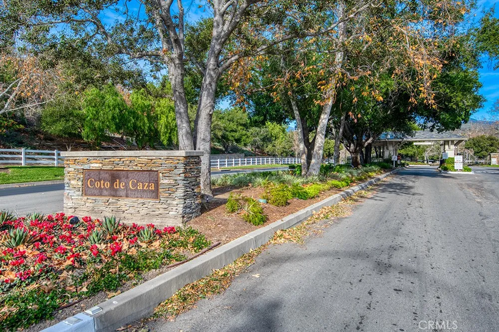 30 Eisenhower Lane Lane Coto de Caza, CA 92679