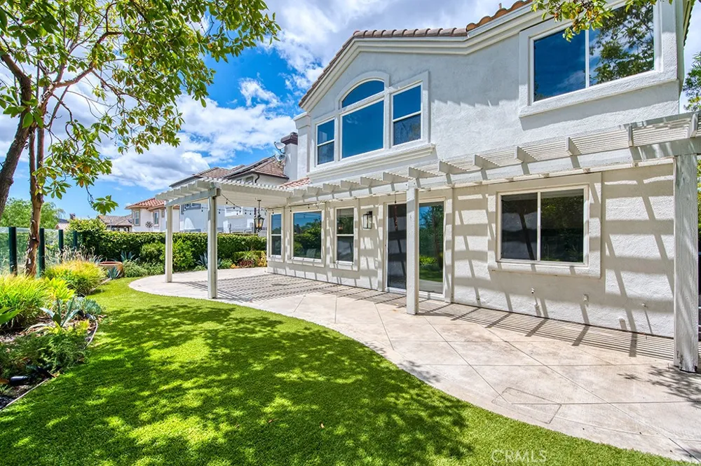 30 Eisenhower Lane Lane Coto de Caza, CA 92679