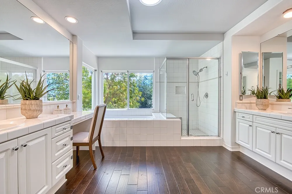 30 Eisenhower Lane Lane Coto de Caza, CA 92679