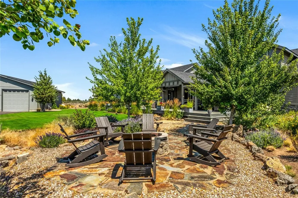 60870 Billadeau Other, CA 97702
