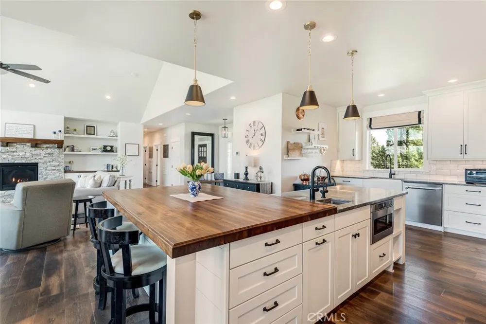 60870 Billadeau Other, CA 97702