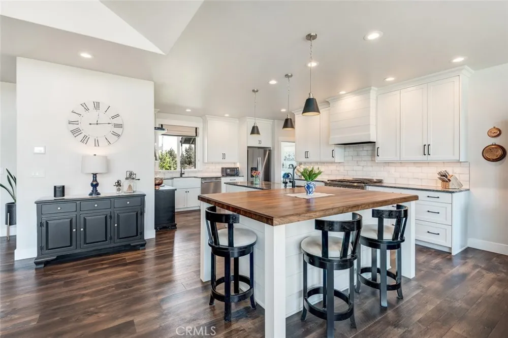 60870 Billadeau Other, CA 97702