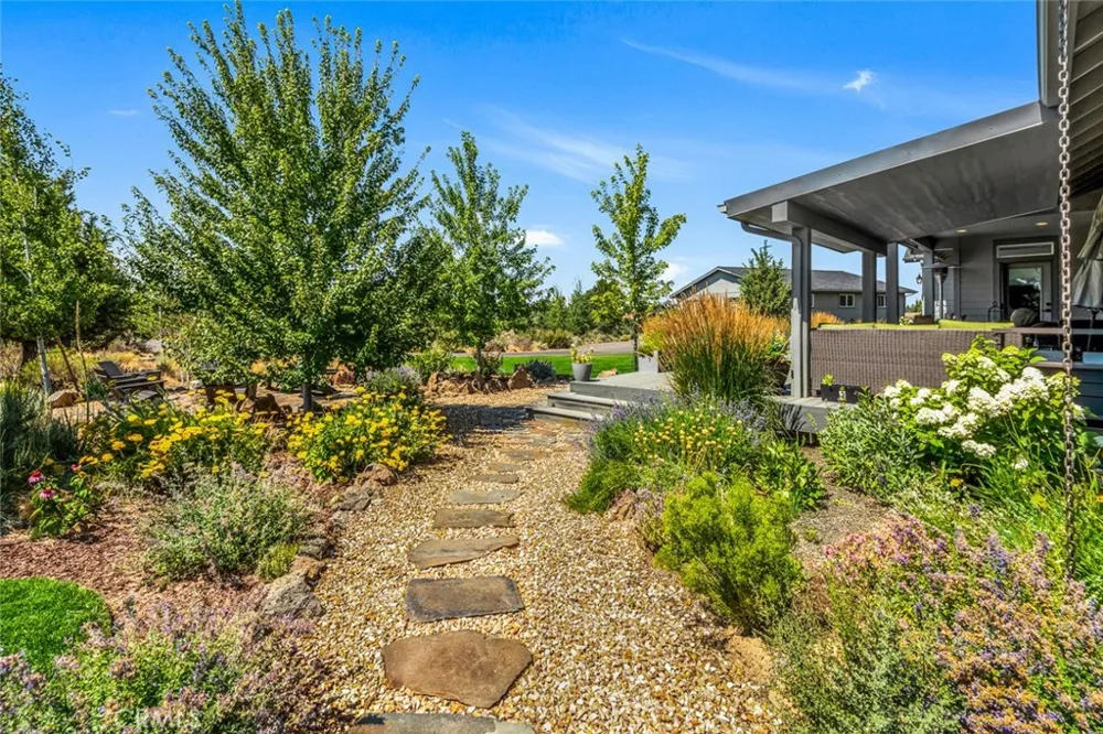 60870 Billadeau Other, CA 97702