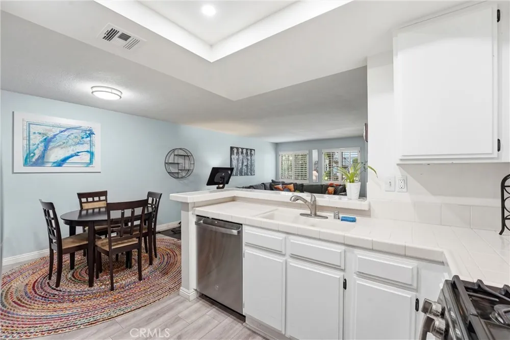 24486 Howes Laguna Niguel, CA 92677