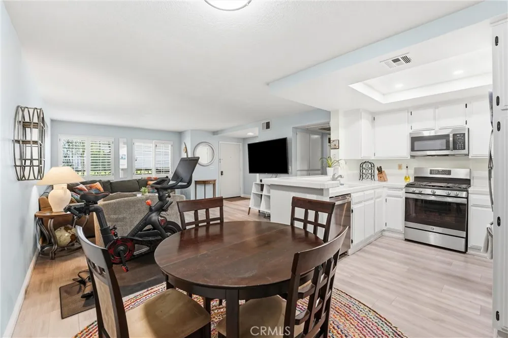 24486 Howes Laguna Niguel, CA 92677
