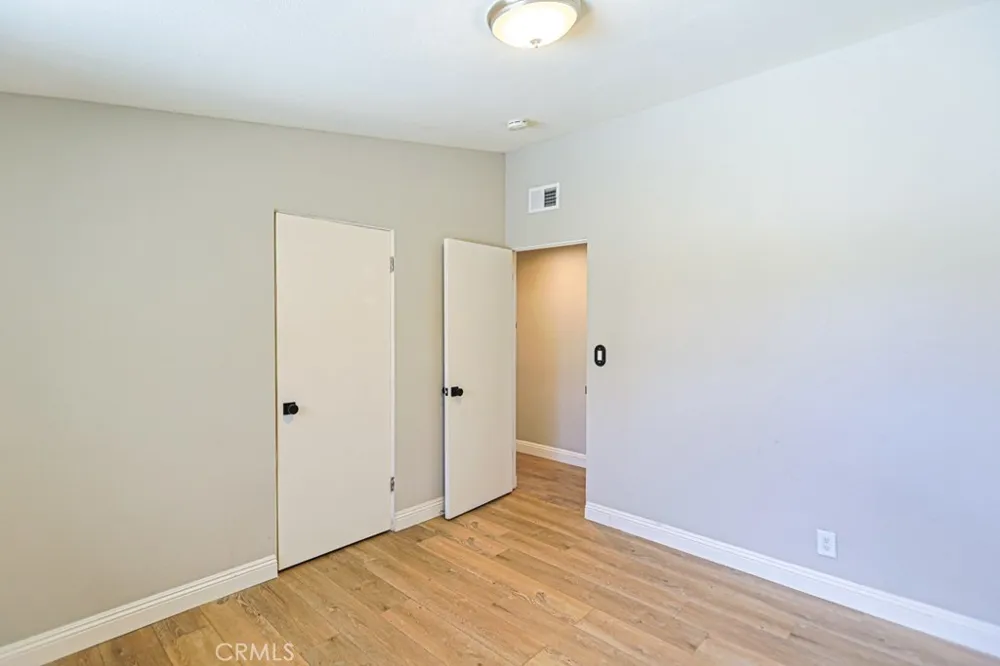 9102 Healey Garden Grove, CA 92841