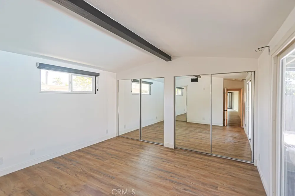 9102 Healey Garden Grove, CA 92841