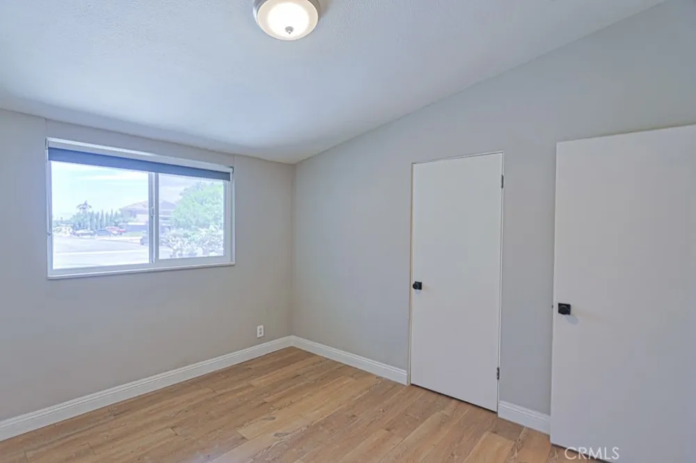 9102 Healey Garden Grove, CA 92841
