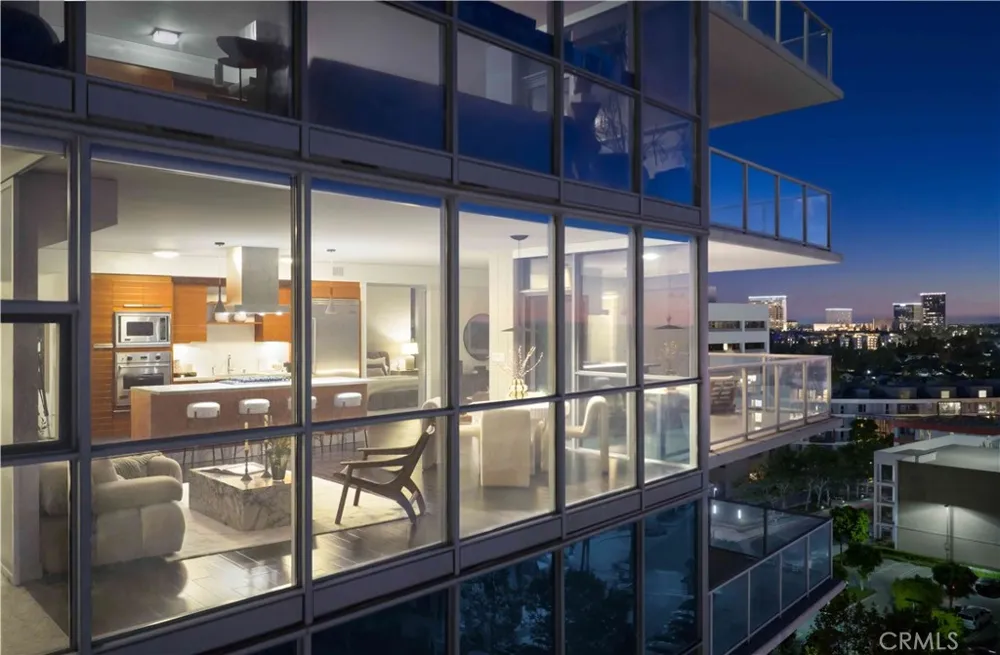 9 MacArthur Place #908 Santa Ana, CA 92707