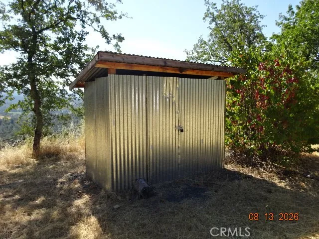 Lookout Mountain Oak Run, CA 96069