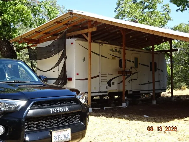 Lookout Mountain Oak Run, CA 96069